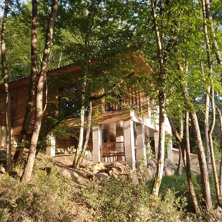 Holiday home Sur Pilotis En Perigord *